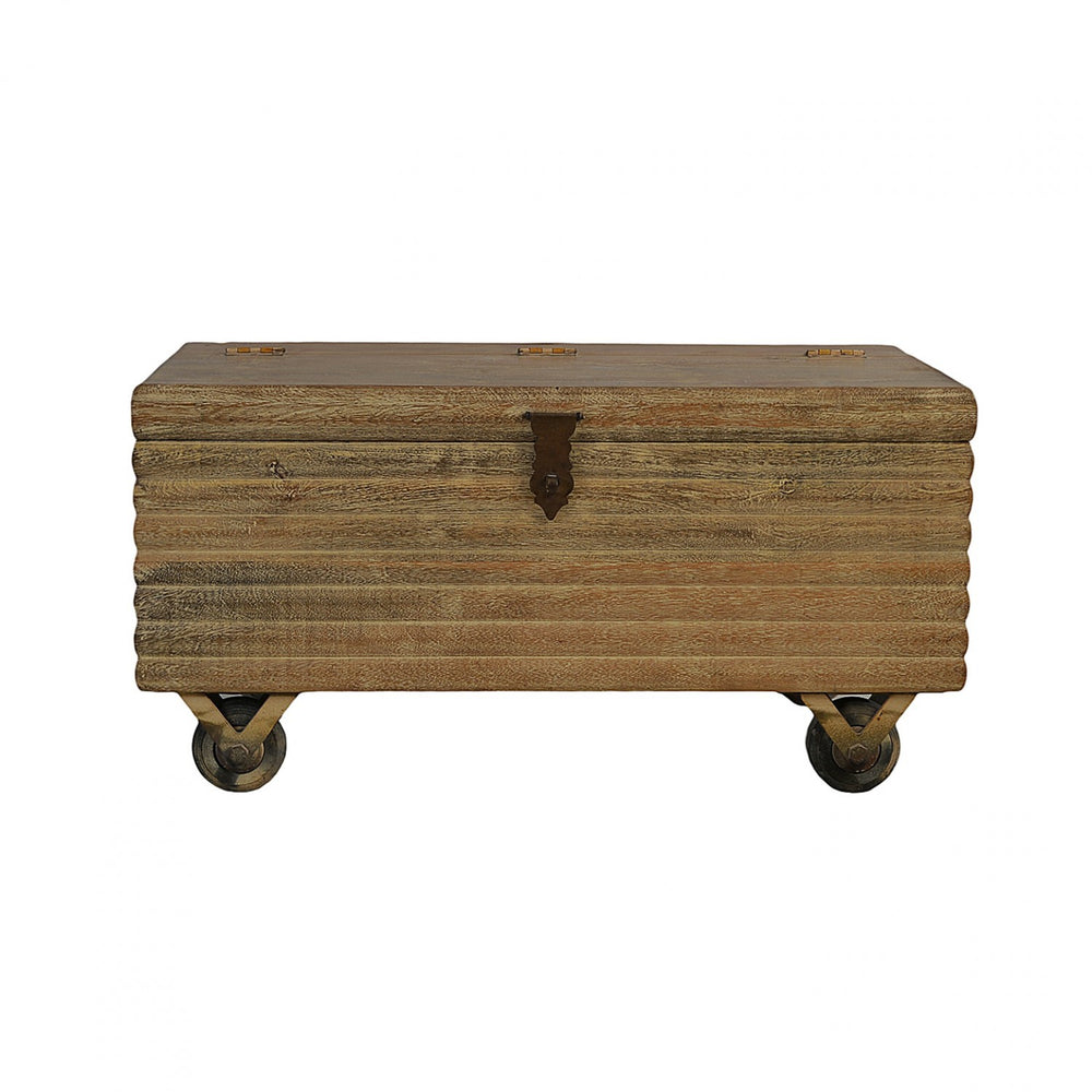 Ribbed Trunk With Wheels Ribbed Trunk With Wheels