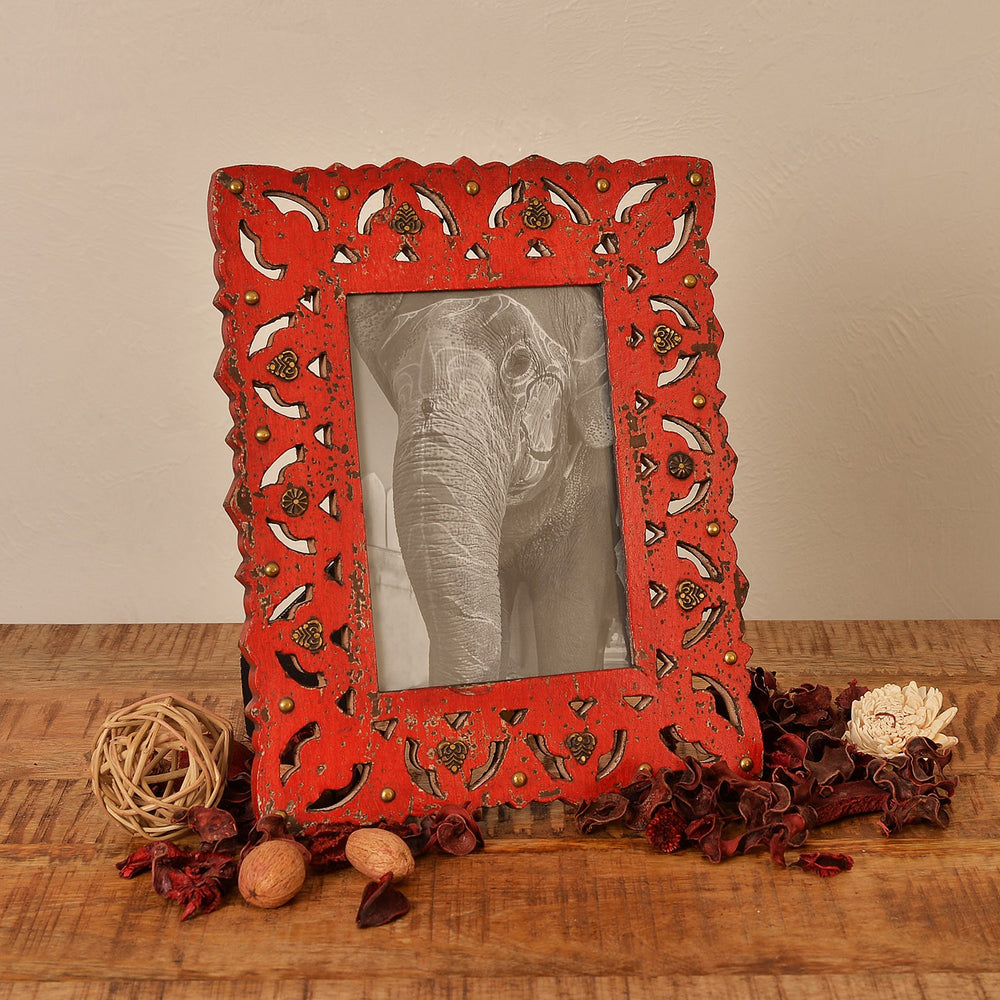 Distressed Red Photo Frame, 5 X 7 Distressed Red Photo Frame, 5 X 7