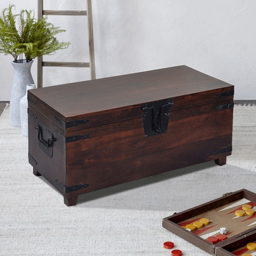 Vintage Trunk Coffee Table Vintage Trunk Coffee Table