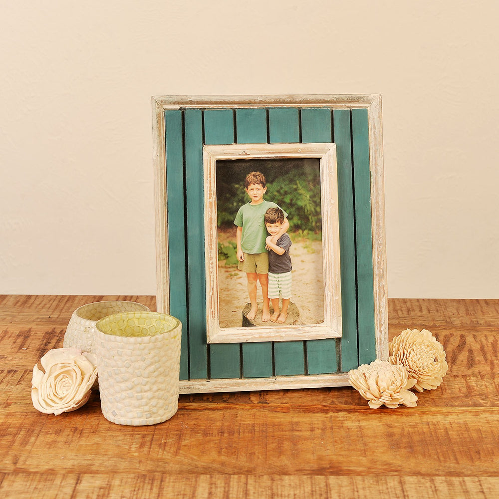 Wooden Antique Painted Photo Frame, 4 X 6